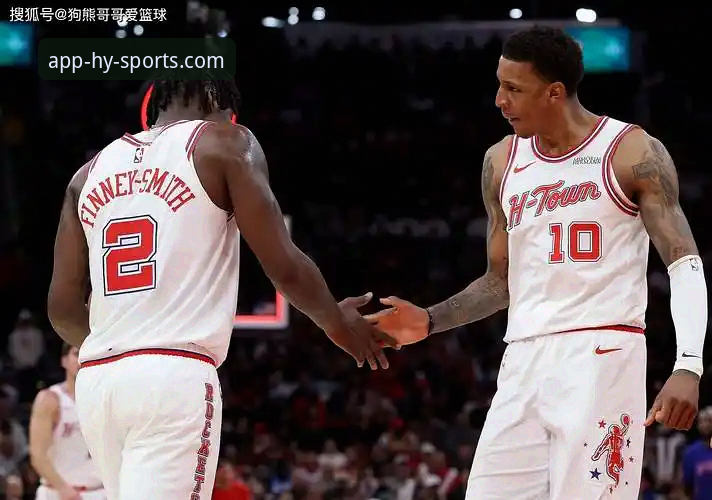 18分领先与最后崩盘：火箭vs尼克斯的战术博弈与关键时刻解析